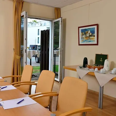 Hotel Sure By Western Hilden-duesseldorf 4*