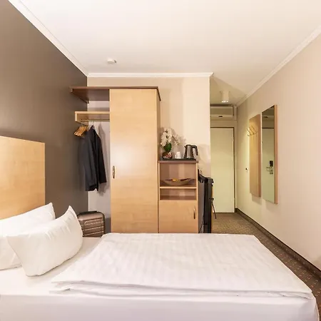 Sure By Western Hilden-duesseldorf Hilden