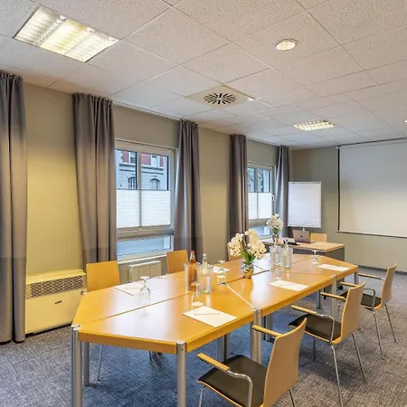 Hotel Sure By Western Hilden-duesseldorf 4*