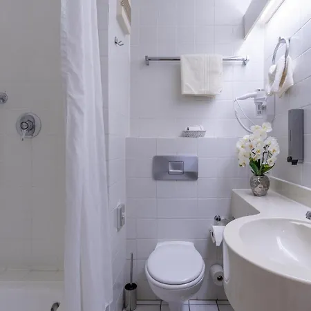 Sure By Western Hilden-duesseldorf Hotel 4*