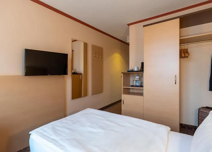 Sure By Western Hilden-duesseldorf 4* הילדן