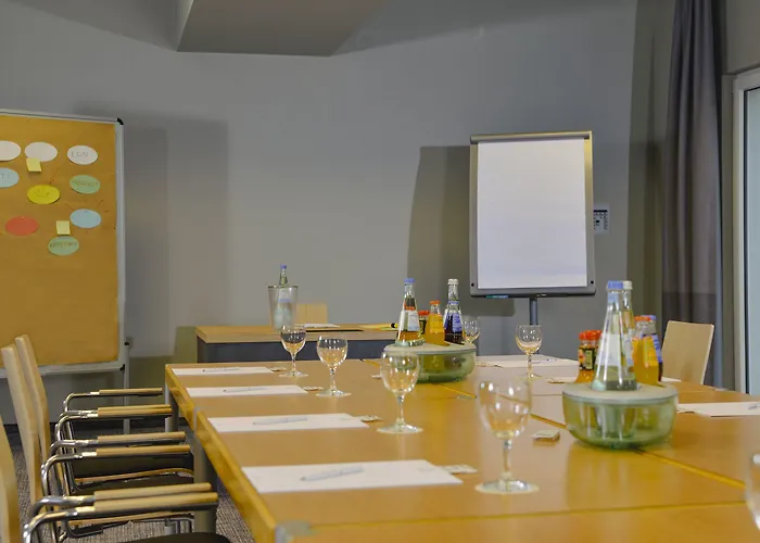 Sure By Western Hilden-duesseldorf 4* הילדן