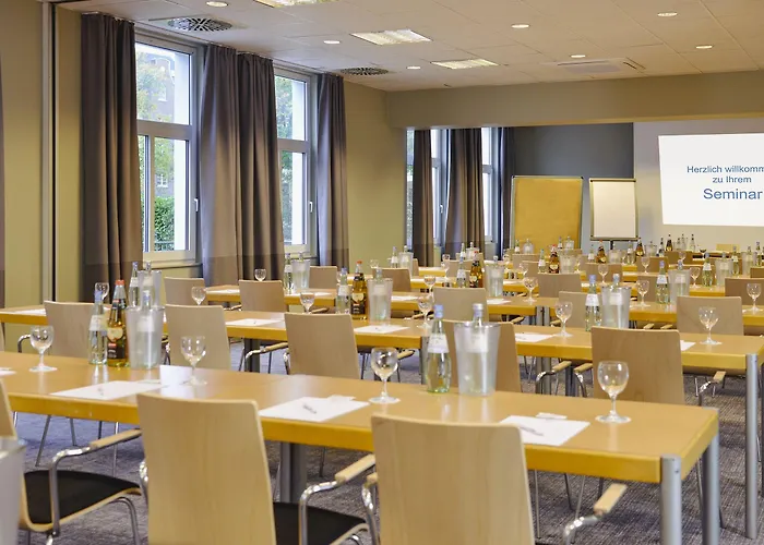 Sure By Western Hilden-duesseldorf מלון 4*